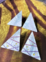 Load image into Gallery viewer, 80s Stud Blue Marble Triangle Earrings