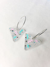 Load image into Gallery viewer, Glitter Triangle 80s Holiday Party Hoop Earrings