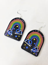 Load image into Gallery viewer, 80s Geometric Rainbow Earrings
