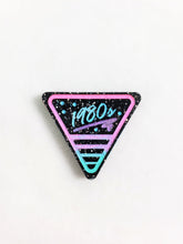 Load image into Gallery viewer, 1980s Triangle Pin