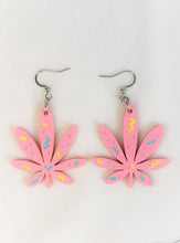 Load image into Gallery viewer, Retro Mary Jane Leaf Earrings
